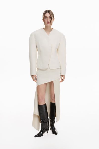 Силуетний жакет молочного кольору Fall Winter XS/S vocutiee35xss фото